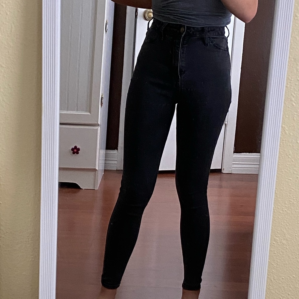 Hollister Chevy ultra high rise jean legging